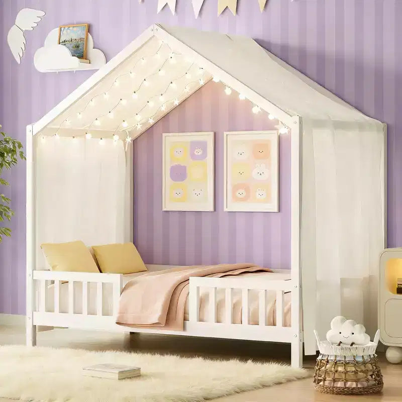Struttura letto Montessori a casetta bassa, singola, con tende