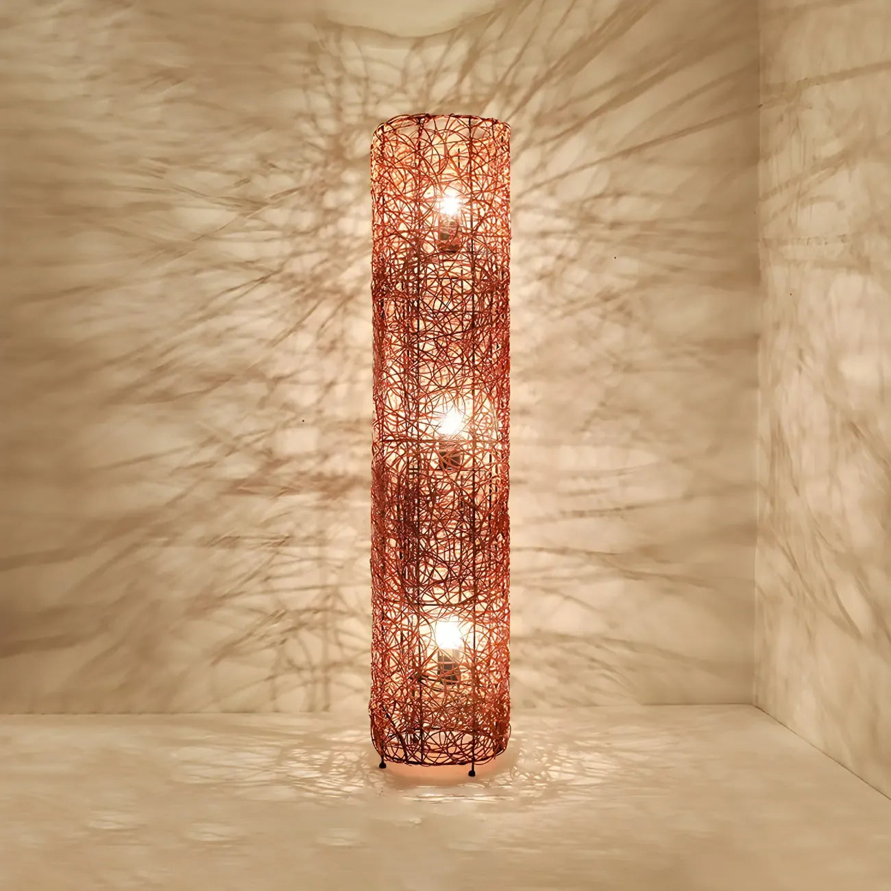Lampada da terra in rattan LED a colonna con spina per soggiorno