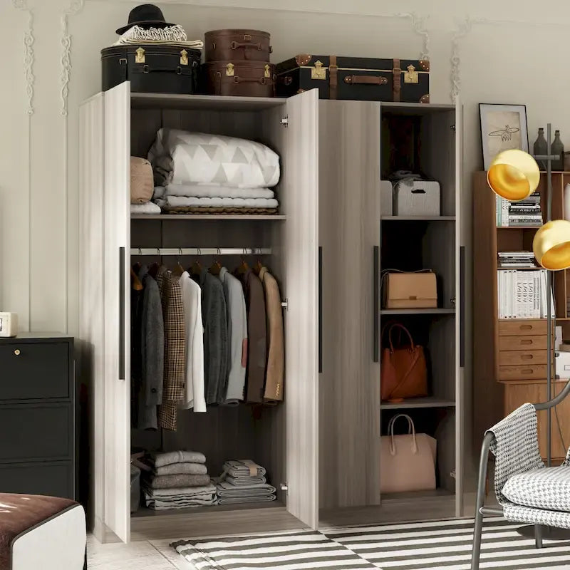 Armadio moderno freestanding in legno massiccio con ripiani